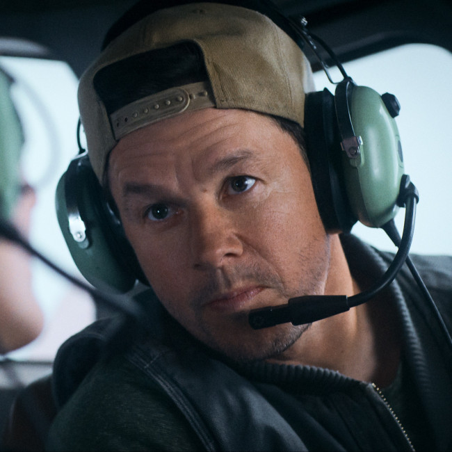 Mark Wahlberg apologised to Flight Risk co-stars after filming