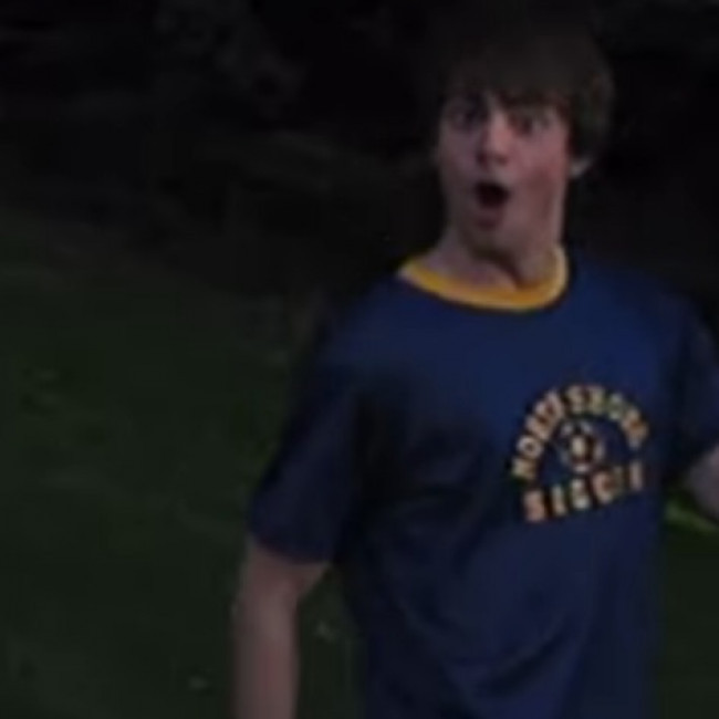 Mean Girls star Jonathan Bennett reveals he learned to play soccer especially for the movie