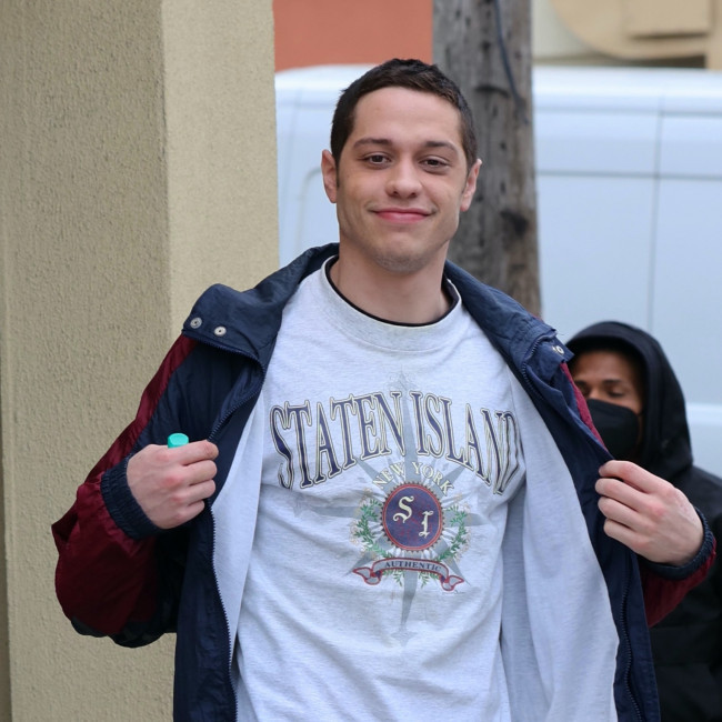 Eddie Murphy hails Pickup co-star Pete Davidson