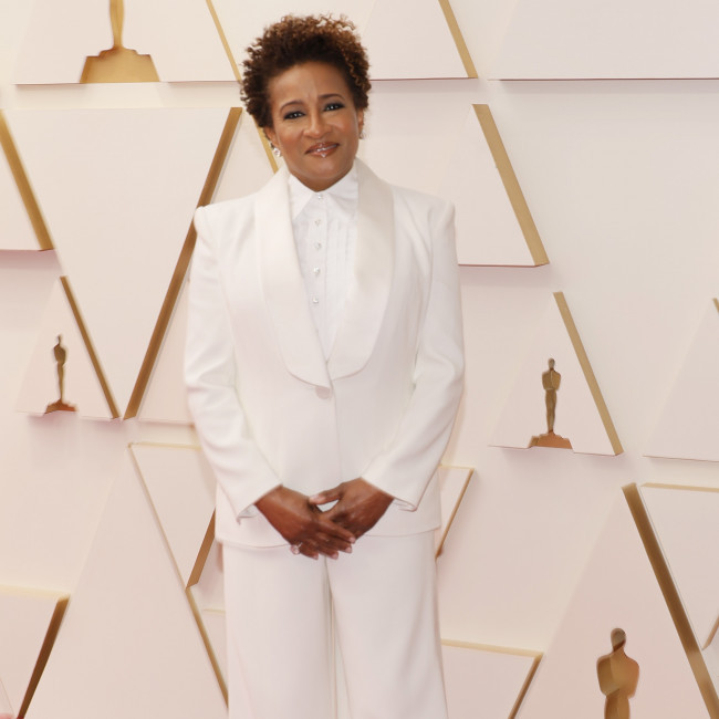 Wanda Sykes declares she makes a point of hiring women instead of men